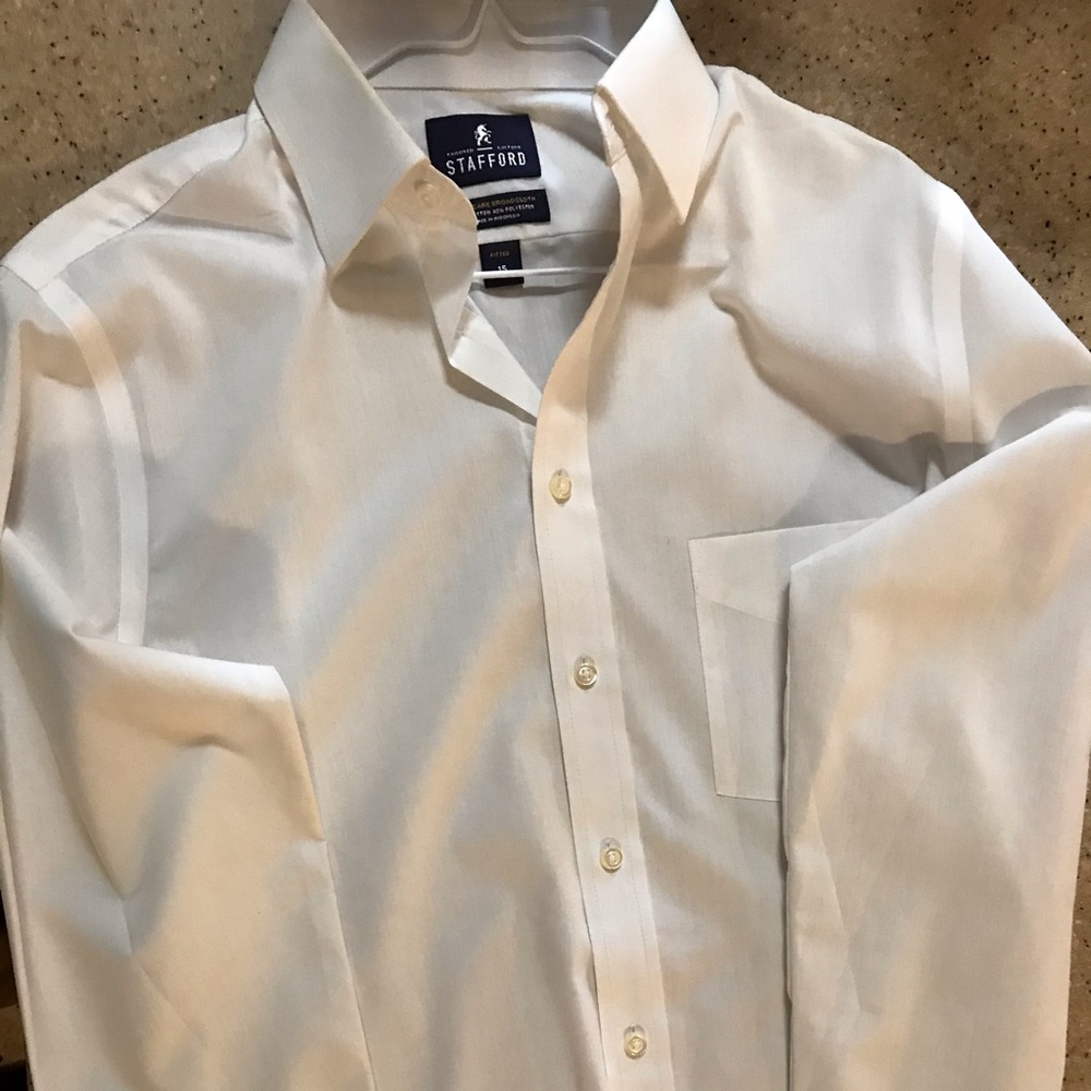 Nice Stafford White Dress Shirt for sale!